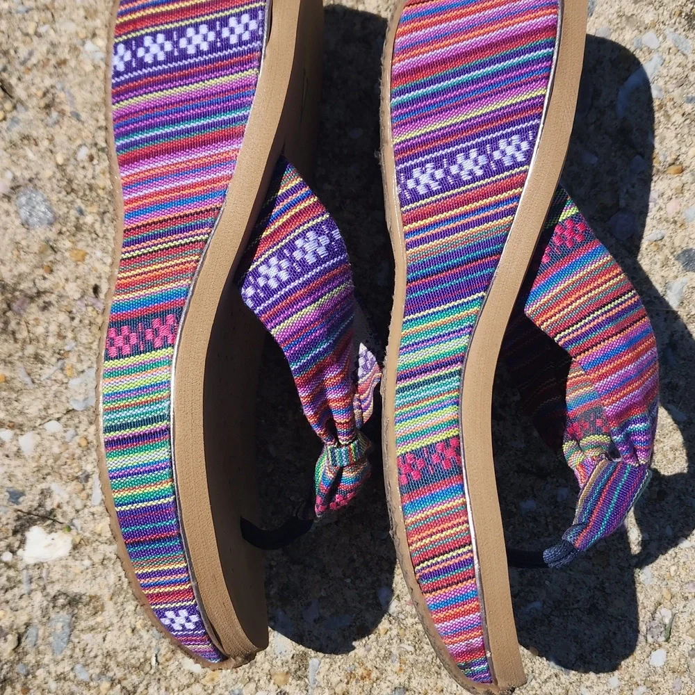 VOLATILE Colorful Flip Flops with Pattern - Picture 2 of 5